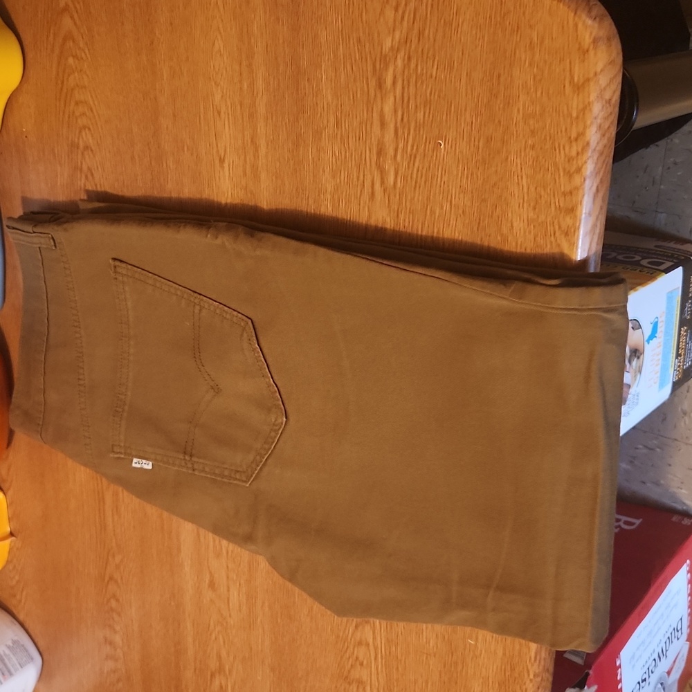 Levi Jean - Picture 2 of 2